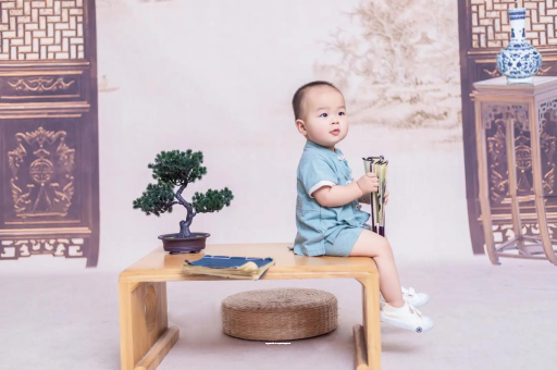 澳门宝宝几个月翻身才正常